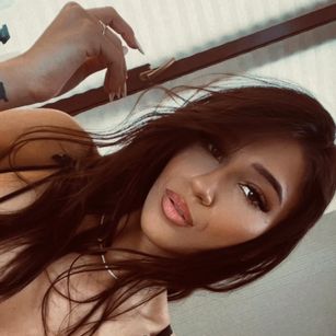 Model - Kimi_Ivy slave