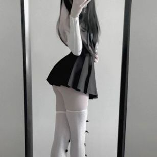 Model - ShyAsian BBW