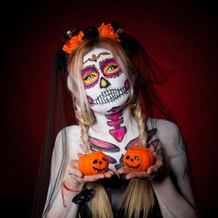 Model - EvaAngel pussy