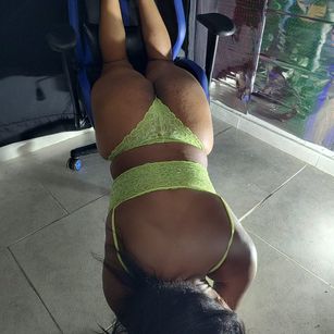 Model - kristalLawren01 bigclit