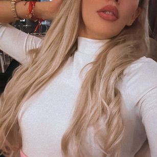 Model - LucyAddison cei