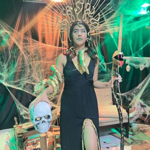 Model - AmaiaSmith squirt