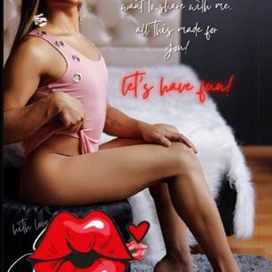 Model - Saskya_deluxxe Blonde