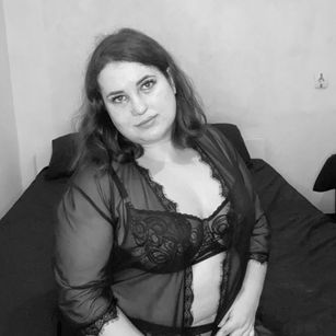 Model - VladaCandy dirtytalk