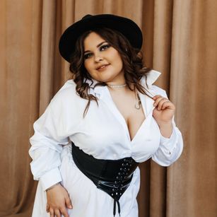 Model - Delicateafterta bigass