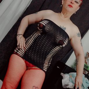 Model - dirty milf ruby dirty