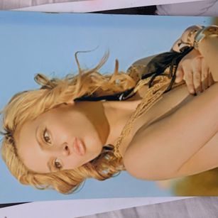 Model - FlexibleSansa girlfriend