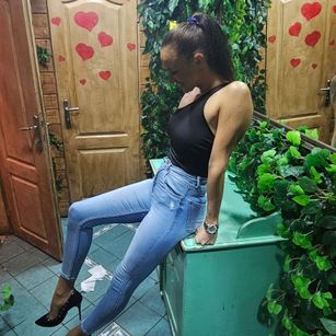 Model - MagicSiren sexy