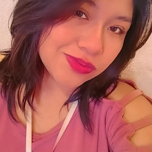 Model - Julietta Belle curious