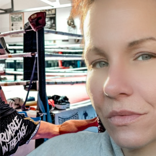 Model - RayVe DeLone oil