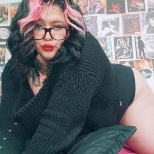 Model - Bonnie Stardustt teen