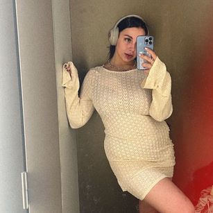 Model - Luna Night ass