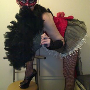 Model - Mz.TaKe quirky