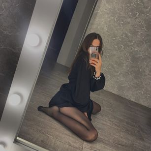 Model - Criminal Baby fetish