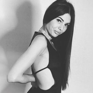 Model - Dreamy Alice dirty