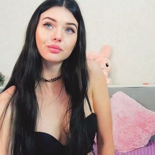 Model - Dreamy Alice anal