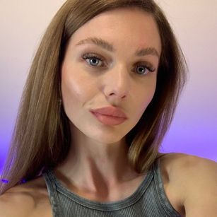 Model - Dreamy Alice horny