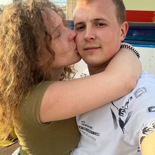 Model - Mister-Missis Right cum