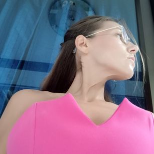 Model - Elaya sensual