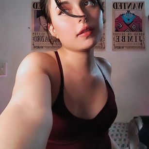 Model - Elizabeth Taylor bigass