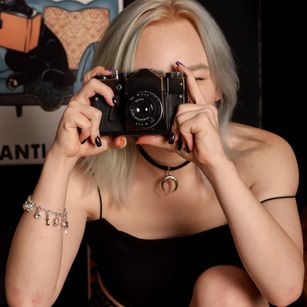 Model - Silver Lexy young