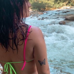 Model - TRIANA INNEY amigos