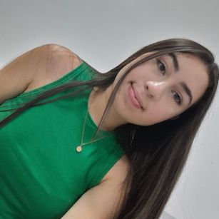 Model - Camila Vega teen