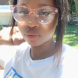 Model - SexyZar striptease