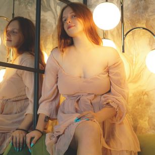 Model - Hanna femdom