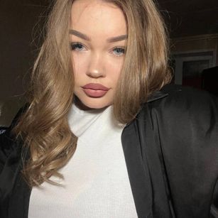 Model - Ninakiss nipples