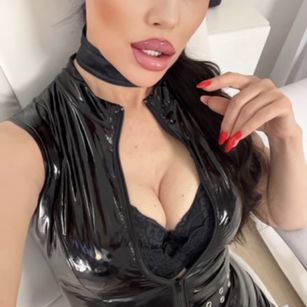 Model - DonnaXDiamond CBT