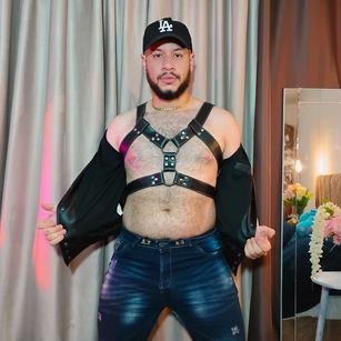 Model - KrissRicci hairyass