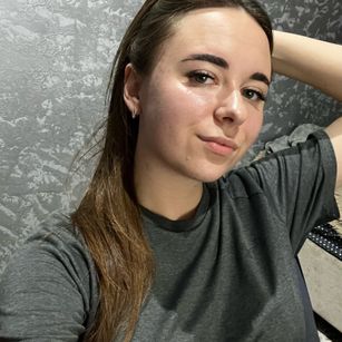 Model - Rina Soven goodtime