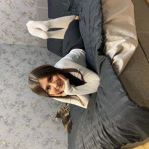 Model - KateLove bras