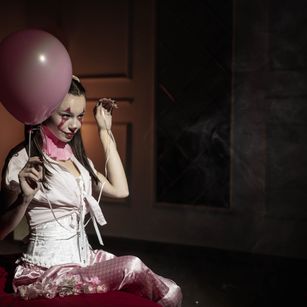 Model - KaitSweet brownhair