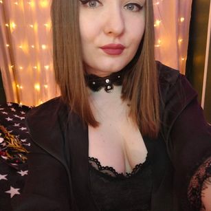 Model - Alice bigtits