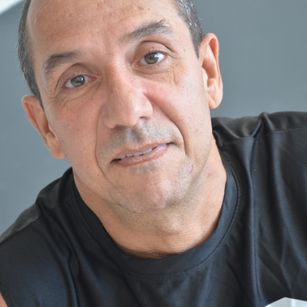 Model - PaizaoMaduro bisexual