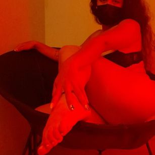 Model - Venus Scott fetish