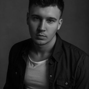 Model - LeoLanister tattoo