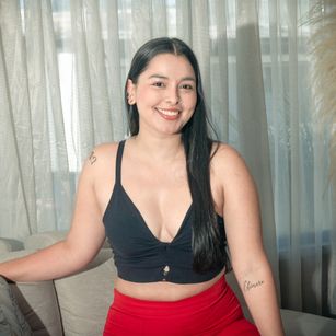 Model - Iris Moira teen