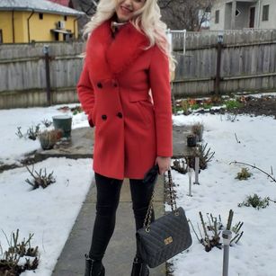 Model - ElizabethRaegan Webcam