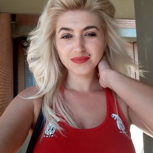 Model - ElizabethRaegan MILF