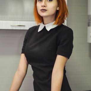 Model - Merry cunnilingus