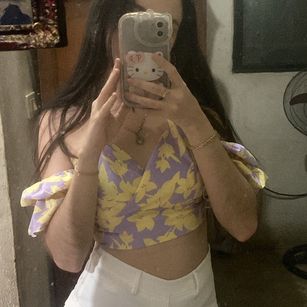 Model - Hana Bella nipples