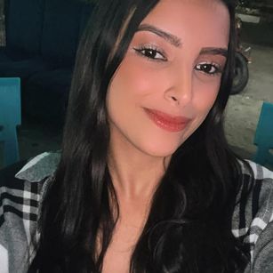 Model - SKARLETH ORTIZ ass