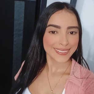 Model - SKARLETH ORTIZ slim