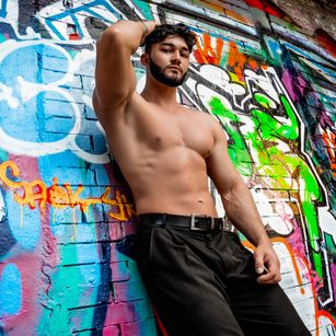 Model - Merlin bigboy