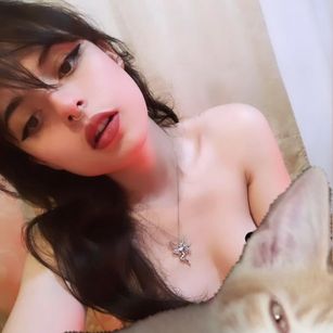 Model - Elizabeth Taylor horny