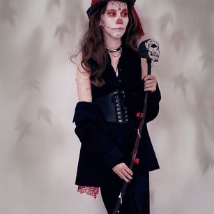 Model - Kerry humiliation