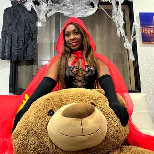 Model - Christin Brown ebony